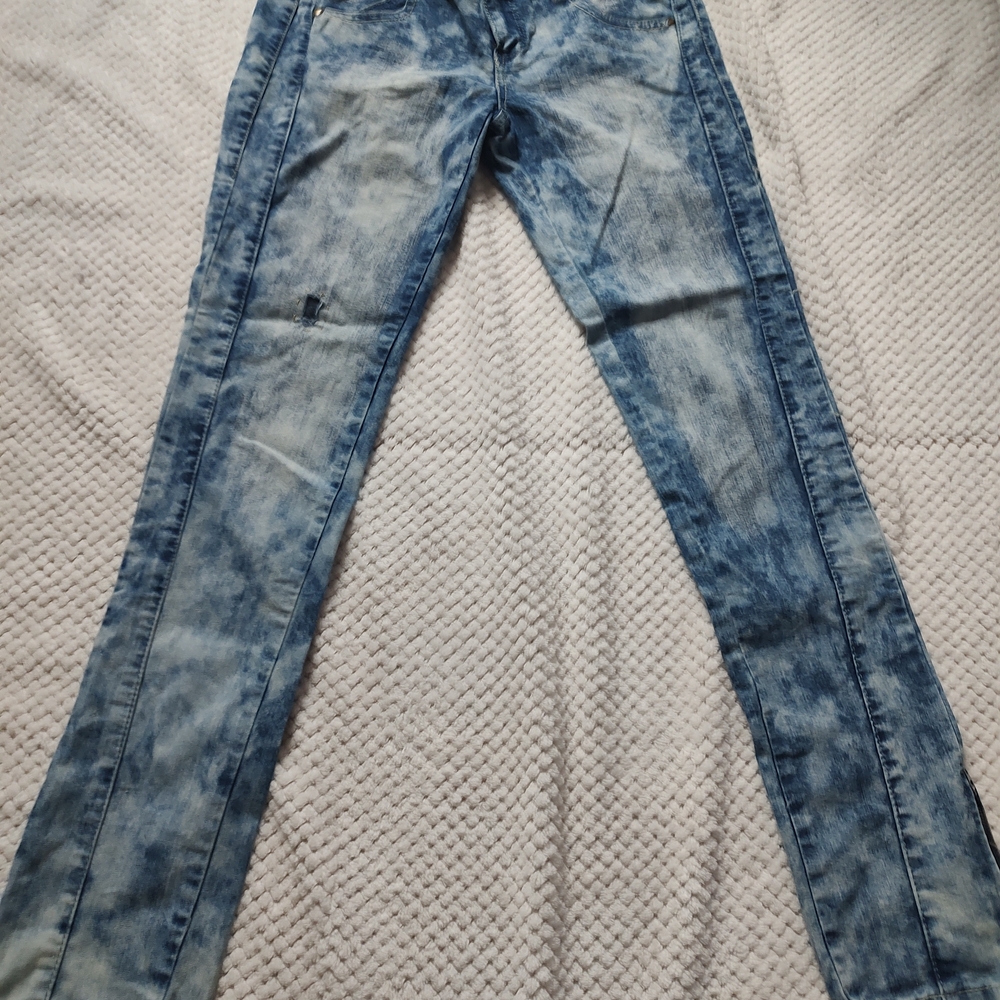 Freestyle Revolution Blue Acid Wash Skinny Jeans